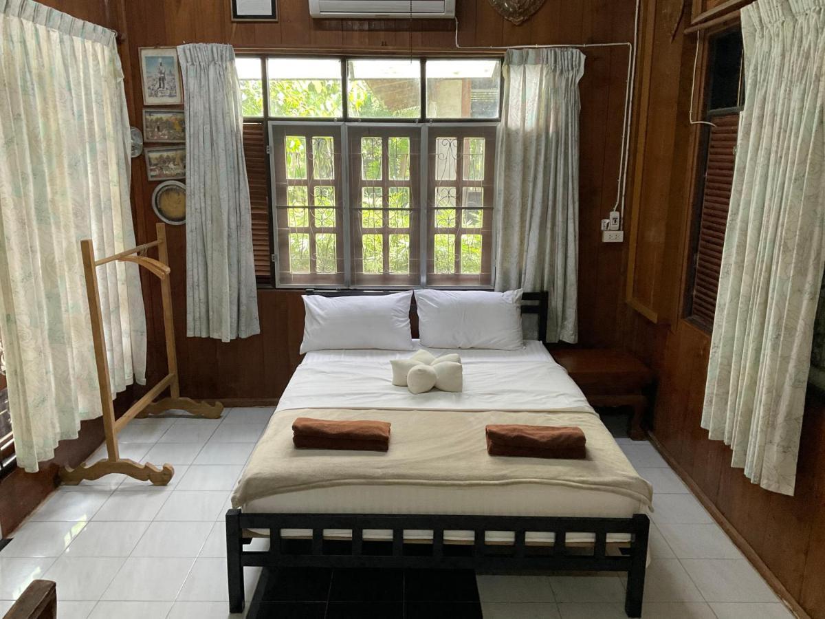 Kwanlah Homestay Mae Chaem Extérieur photo